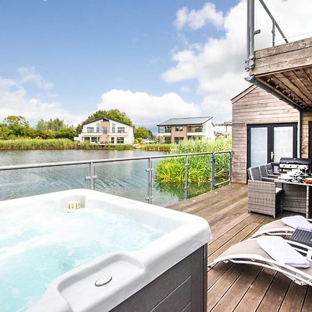 Waters Edge 04, Waterside Lodge P South Cerney Extérieur photo