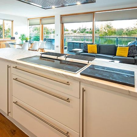 Waters Edge 04, Waterside Lodge P South Cerney Extérieur photo